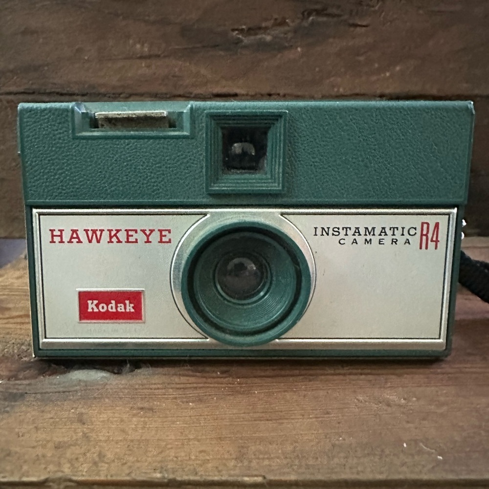 Rare Teal MCM Vintage Kodak Hawkeye Instamatic R4 - Classic Teal Green
